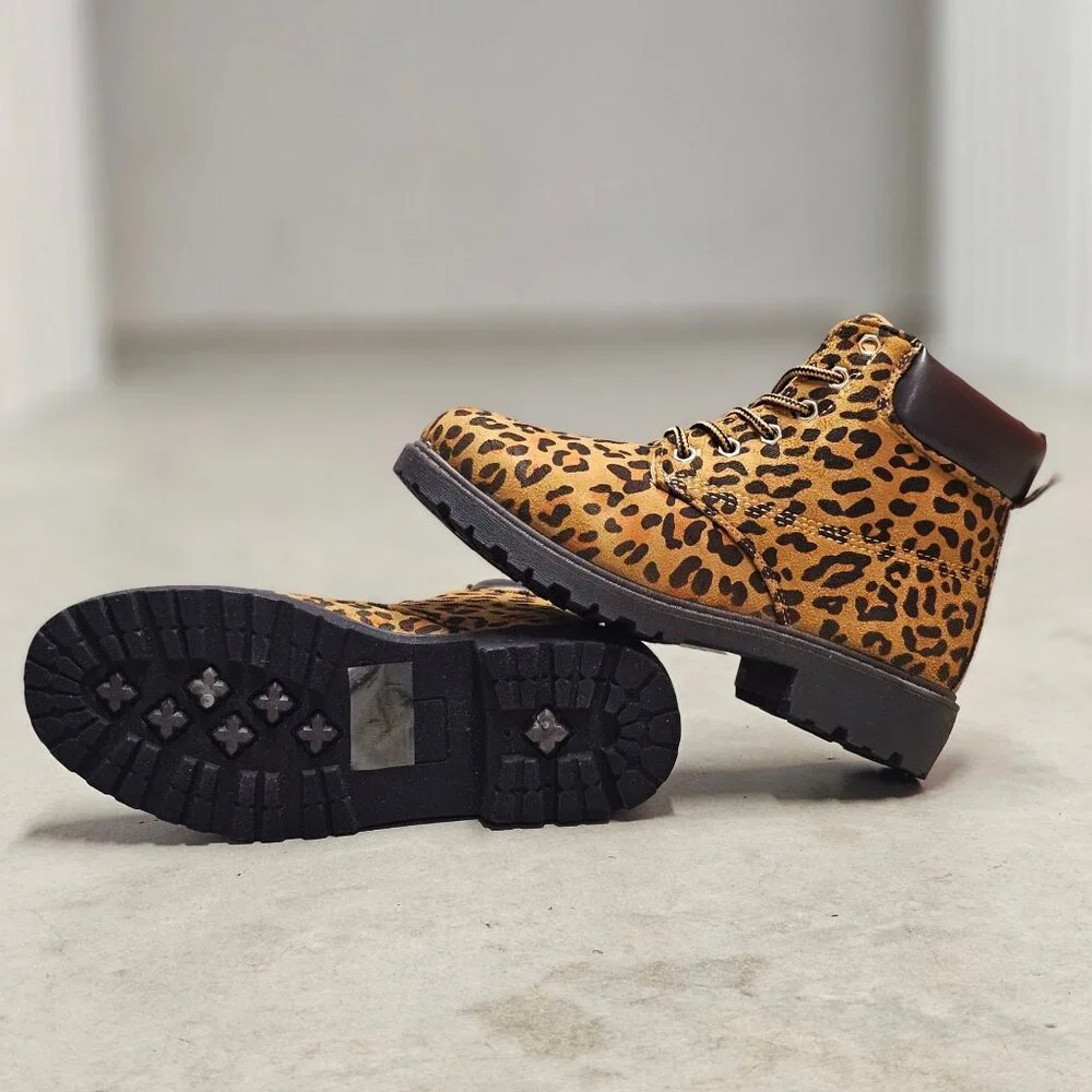 Leopard Print Lace-Up Ankle Boots With Padded Collar For Women - Picture 11 of 11